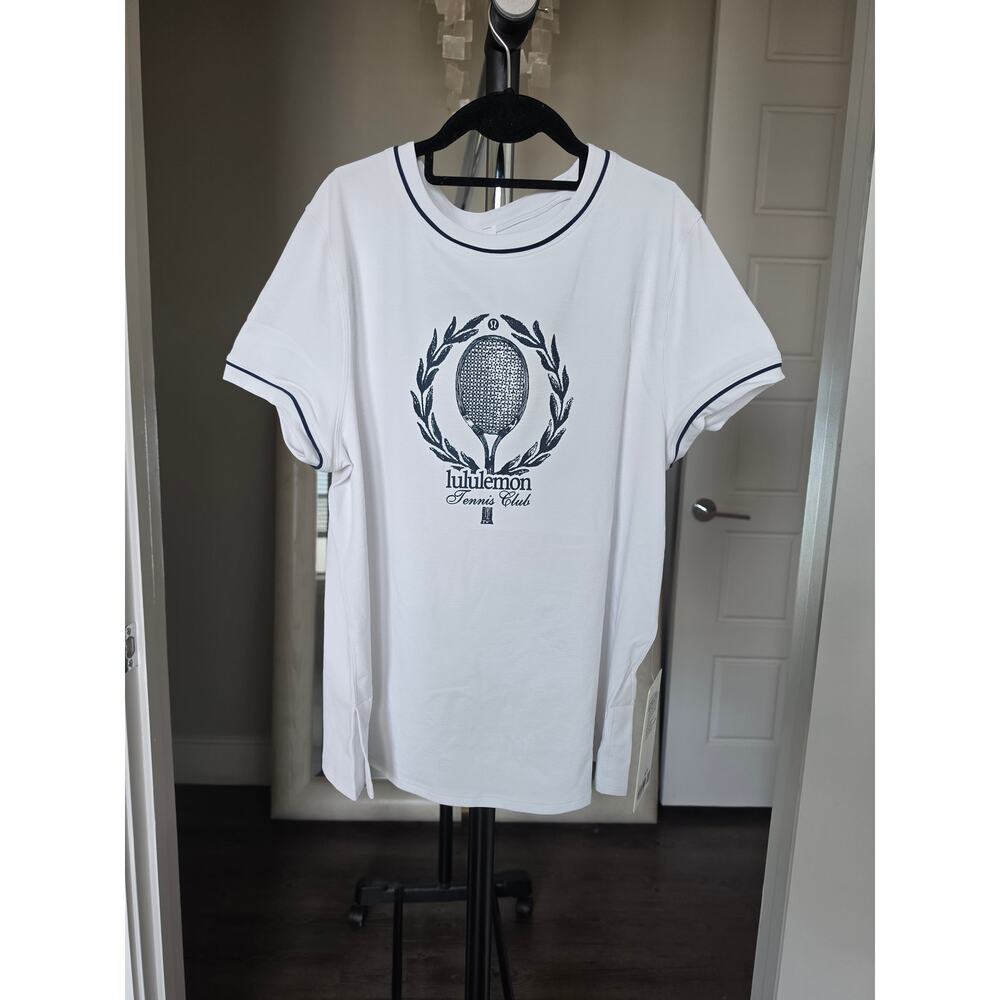 Lululemon Athletic T-Shirt White size L NWT